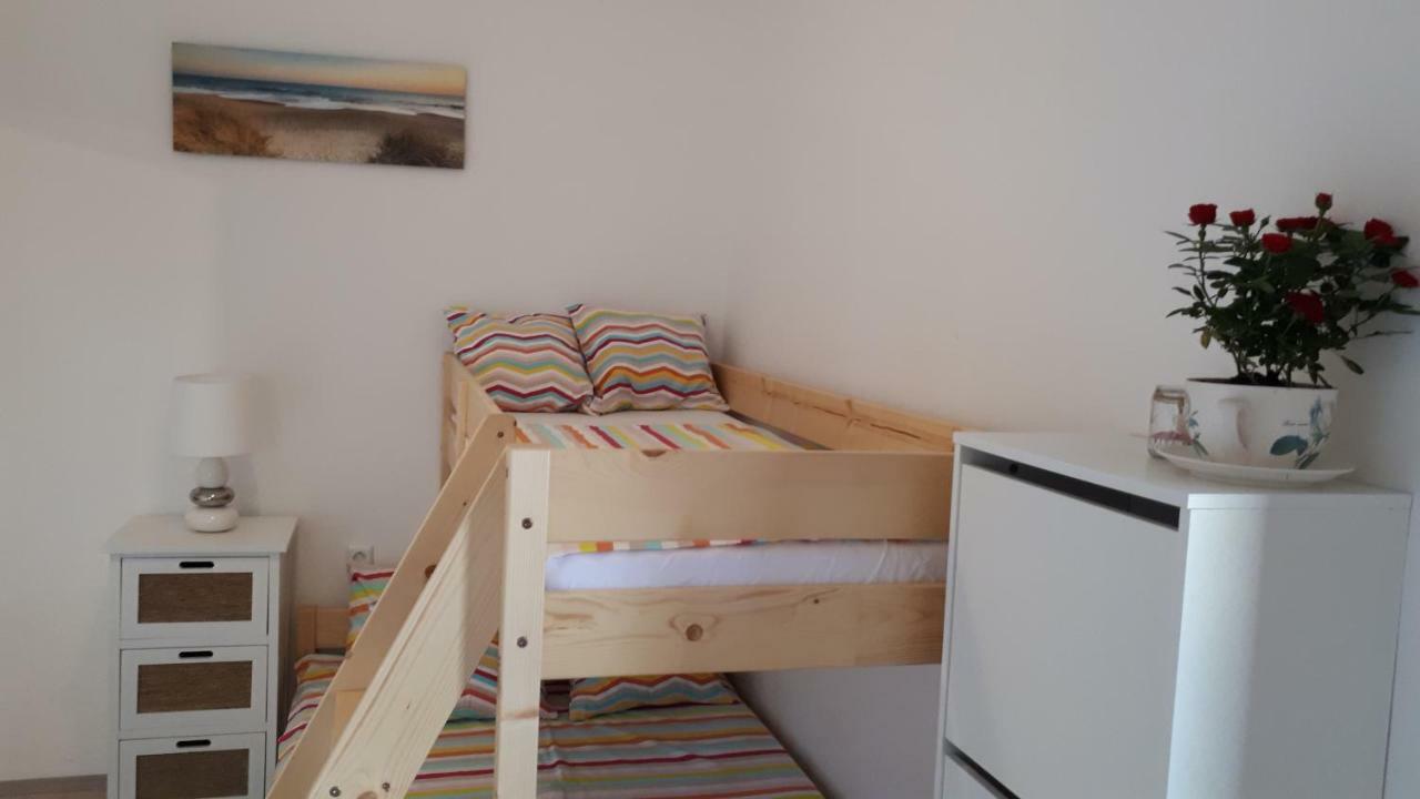 Apartments Marija Vir Luaran gambar